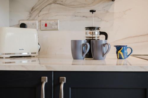 Farmington Apartment | Country Cottage in the Heart of the Cotswolds!
