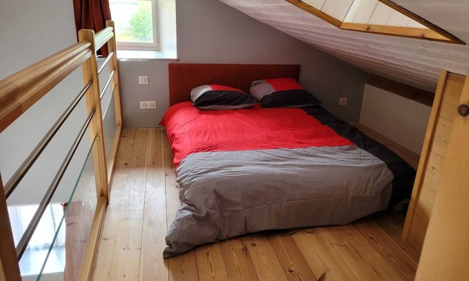 La Besseyre-Saint-Mary Apartment | Country studio in the heart of nature
