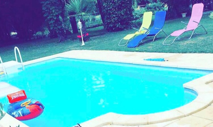 Saint-Florent-sur-Cher Bed & Breakfast | Country house for rent with swimming pool