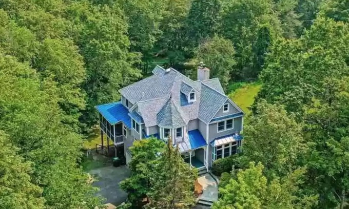 New Paltz Villa | Country home with rock climbing gym, pond & creek.