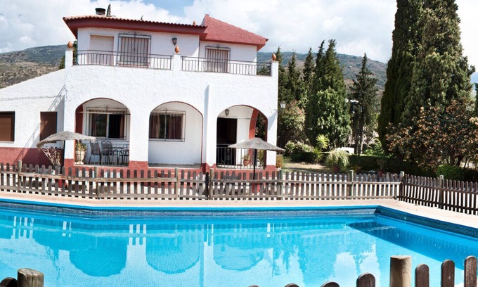 Orgiva House | Country House 'Ana - Cortijo Puerta' with Private Pool, Wi-Fi and Air Conditioning