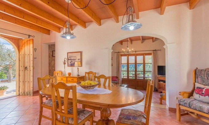 Alaro Villa | Country House Banyols with Pool