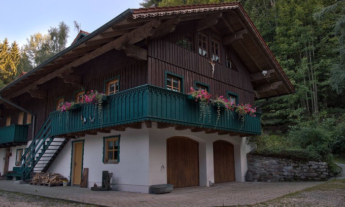 Kollnburg House | Country house for groups and large families in a dream location (aktivCard)