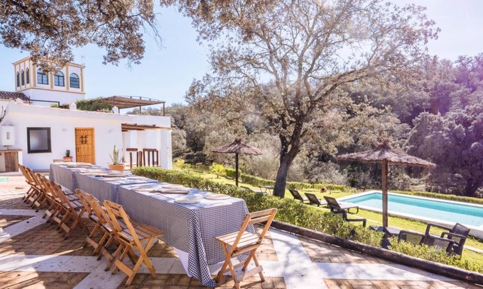 El Garrobo House | Country House 'Los Gorriones' with Mountain View, Private Pool and Wi-Fi