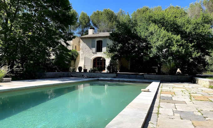 Lambesc Villa | Country House 'Mas Des Cigales Et Roulotte Lambesc' with Private Pool, Wi-Fi and Air Conditioning