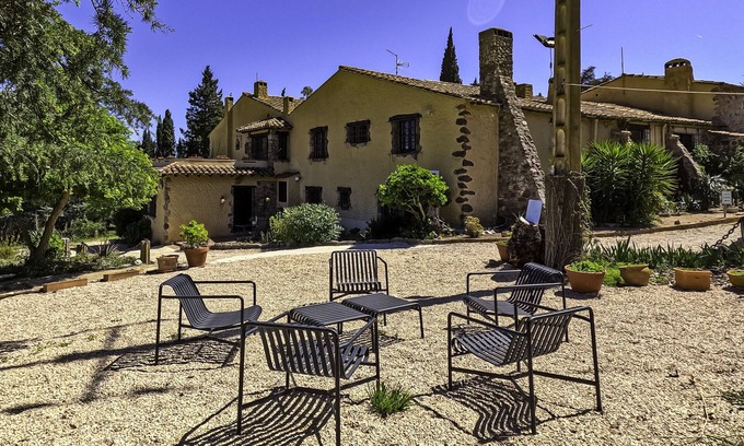 Darnius Apartment | Country House 'Mimosa Montaña' with Mountain View, Wi-Fi and Air Conditioning
