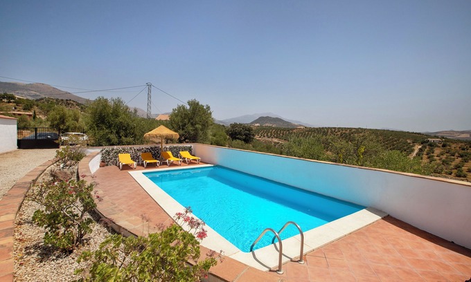 Riogordo Villa | Country House 'Monte Cielo' with Mountain View, Private Pool and Wi-Fi