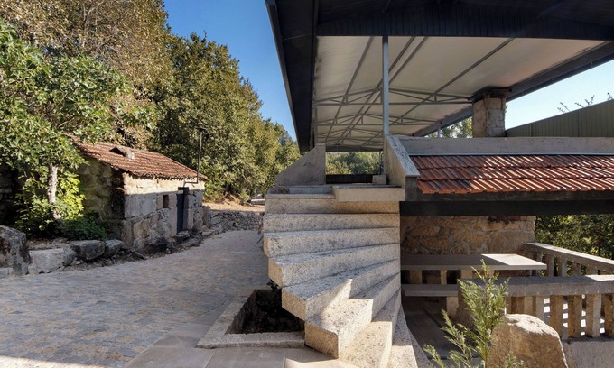 Marco de Canaveses Villa | Country House 'Stone and Villas' with Lake View, Private Terrace and Air Conditioning