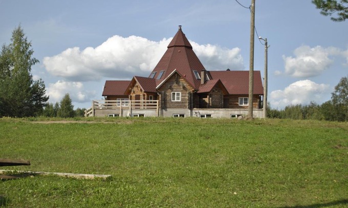Hvalovskoe House | Country house Pyatnistiy olen