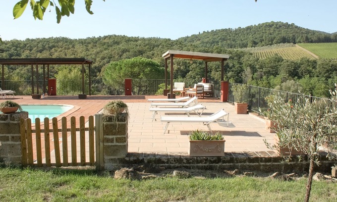 Carmignano House | Country house with outbuilding and private pool, close to Florence