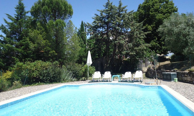 Lagorce House | COUNTRY HOUSE WITH PRIVATE POOL 6m x 13m50. 4-STAR CLASS.