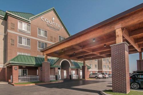Rapid City Hotel | Country Inn & Suites by Radisson, Rapid City, SD