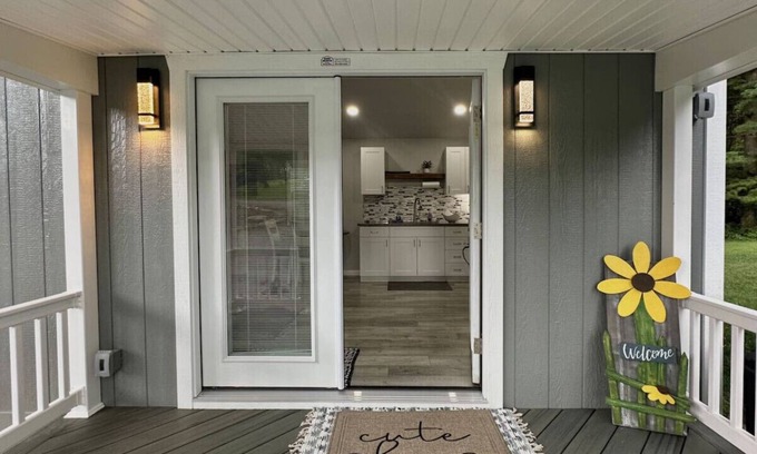 Peru Apartment | Country Quaint near Mississinewa Lake