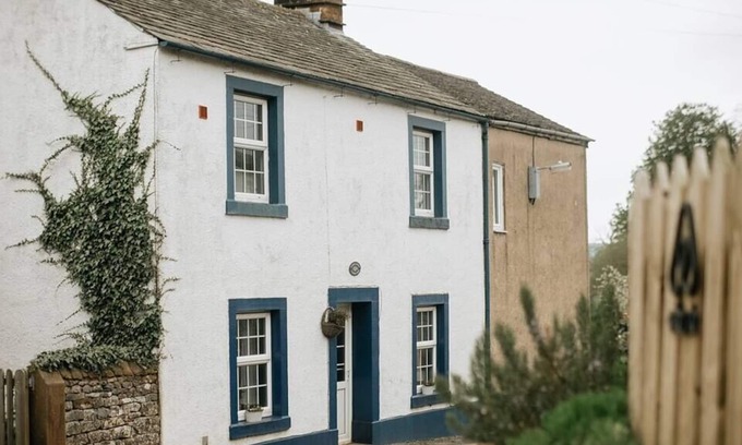 Sockbridge and Tirril House | Countryside Cottage Bordering the National Park