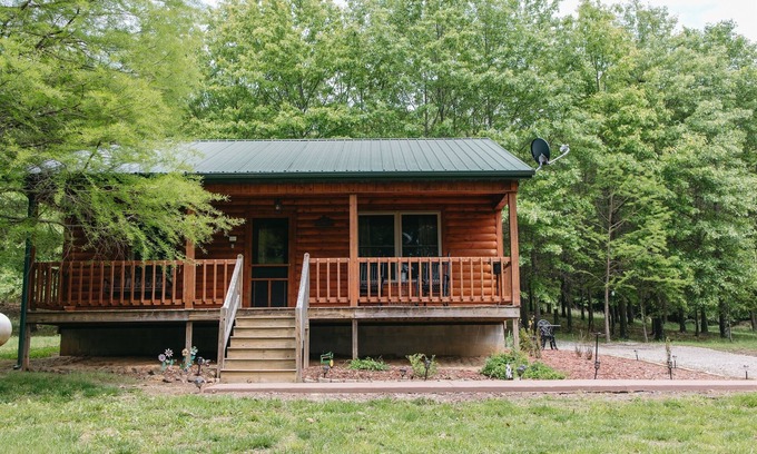 Carbondale Cabin | Couple's Retreat with HOT TUB