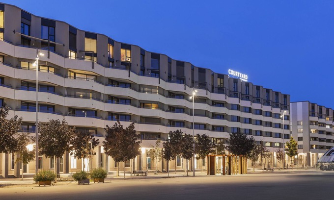 Biel Hotel | Courtyard By Marriott Biel/Bienne