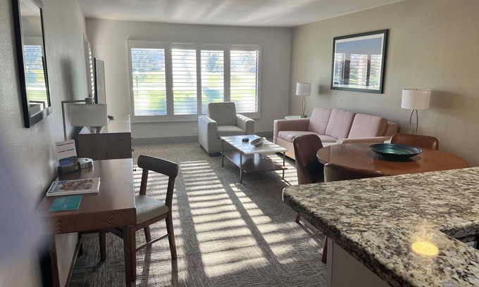Cathedral City Resort | Cozy 1-bdrm condo in resort in Cathedral City.