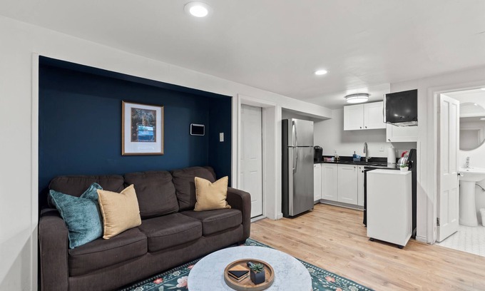 Central City Apartment | Cozy 1 Bed, 1 Bath - Near Downtown and U of U.