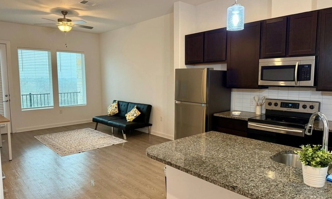 Leander Apartment | Cozy 1-bedroom apartment in enjoyable Leander with WiFi, fitness room