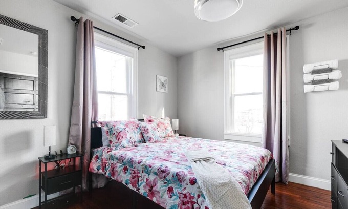 Church Hill Apartment | Cozy 1-BR Apartment in Church Hill Near Libby Park