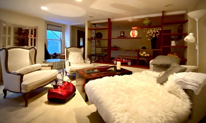 San Anselmo House | Cozy 1100 sq. ft guest unit private entrance 1 Block from downtown San Anselmo