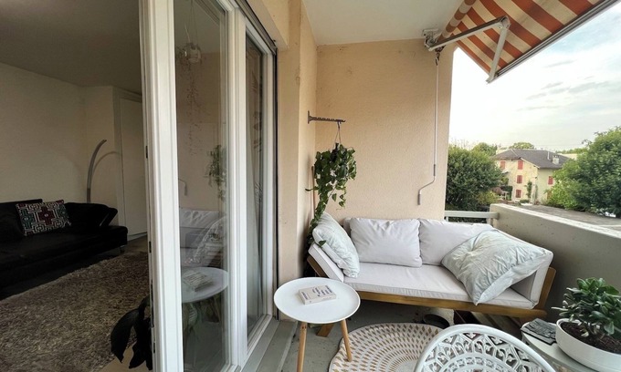 Nyon Condo | Cozy 1bedroom in Nyon, 10 min from Central Station