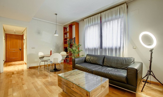 Vallehermoso Apartment | Cozy 1BR apartment in Chamberi