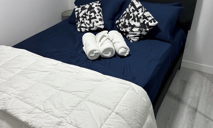Southeast Edmonton House | Cozy 1BR suite | Ideal for Monthly Stays