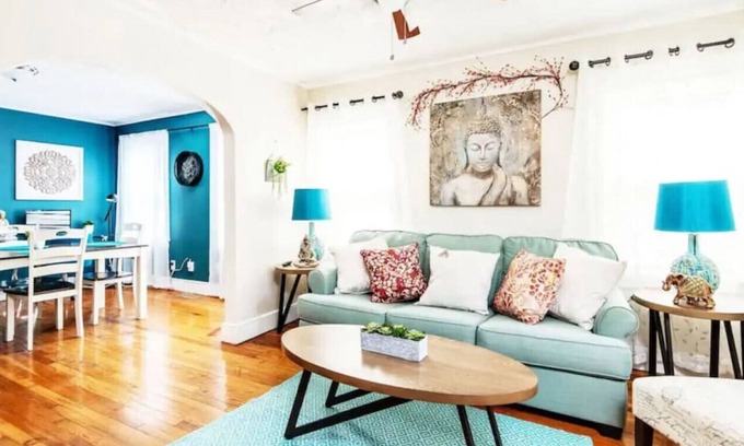South Hyde Park Apartment | Cozy 2-in-1 Lovely Place