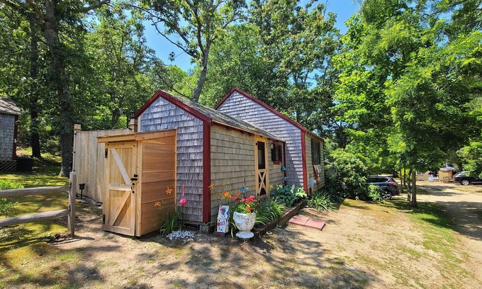 Truro Cottage | Cozy 2BD Cottage-DUCTLESS MINI-SPLITS, Patio, Short Drive to Truro Beaches & Attractions