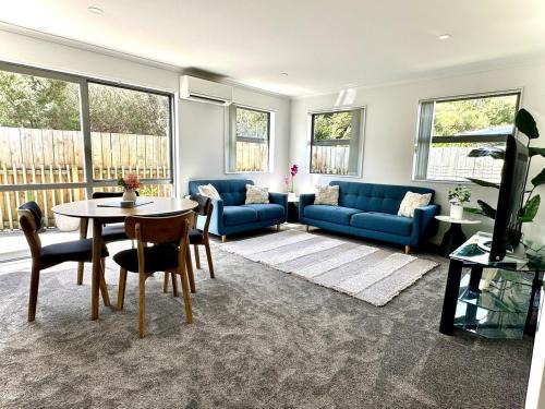 Manurewa Villa | Cozy 2BR - 15min from Airport