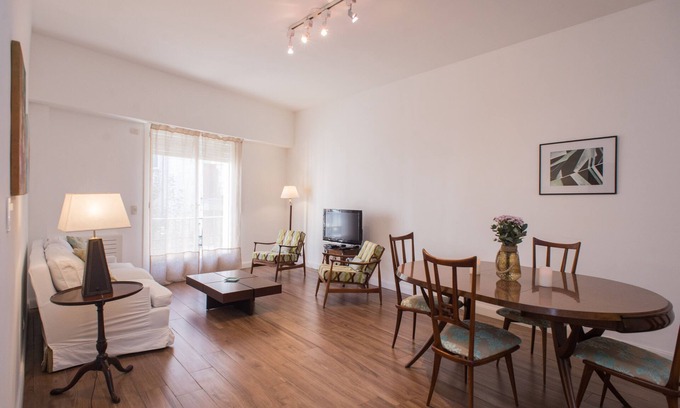 Recoleta Apartment | Cozy 3 bedroom apartment in Recoleta