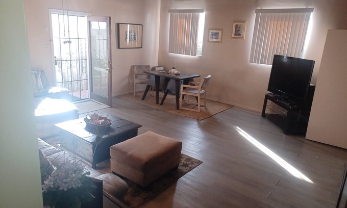 Lomita Cabin | Cozy 3-bedroom hand crafted cabin in charming Lomita WiFi fully fenced yard