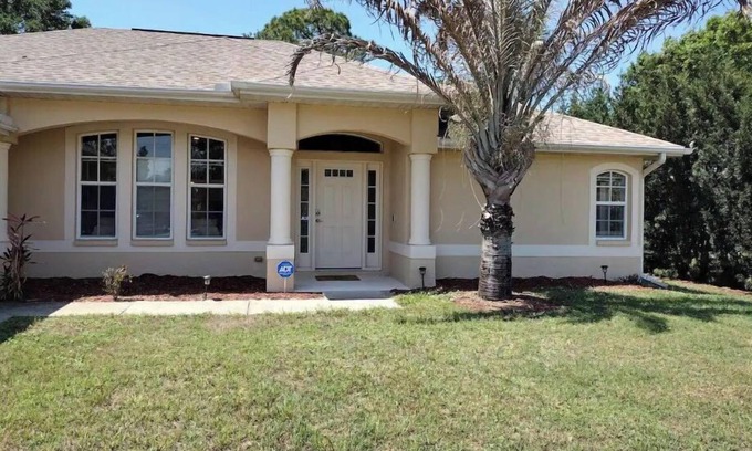 North Port House | Cozy 3-Bedroom Home in North Port