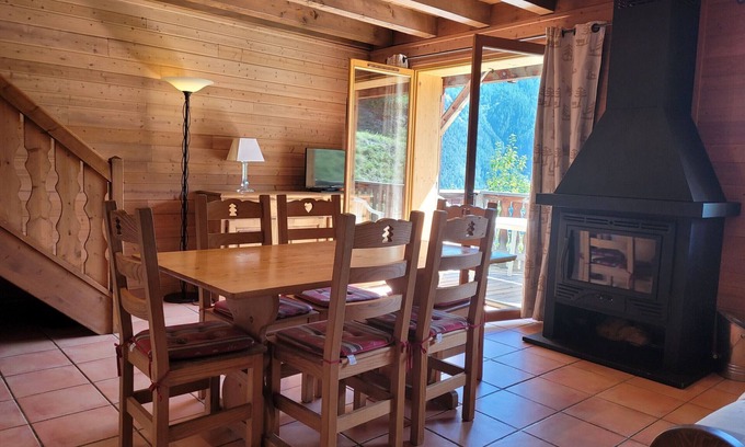 Pra Loup Ski Chalet | Cozy 3-room chalet with fireplace in Pra-Loup