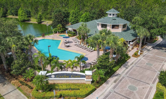 West Kissimmee Apartment | Cozy 3BR Condo w/Private Balcony ★ Peaceful Stay at Caribe Cove Resort!