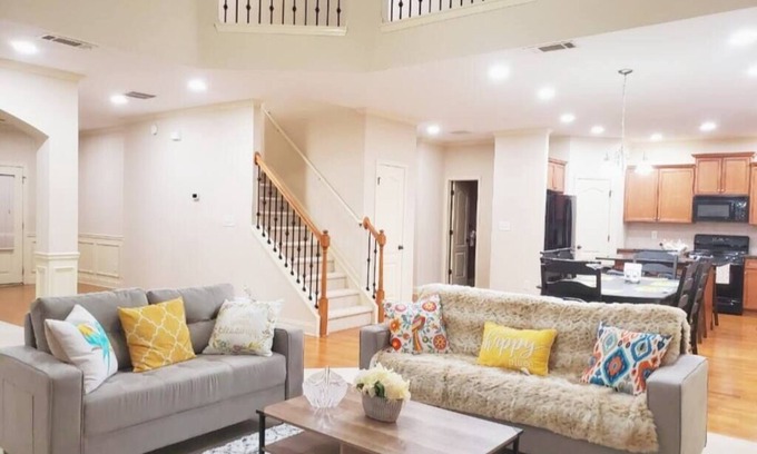 Gwinnett County House | Cozy 4 Bedroom Home in Lawrenceville