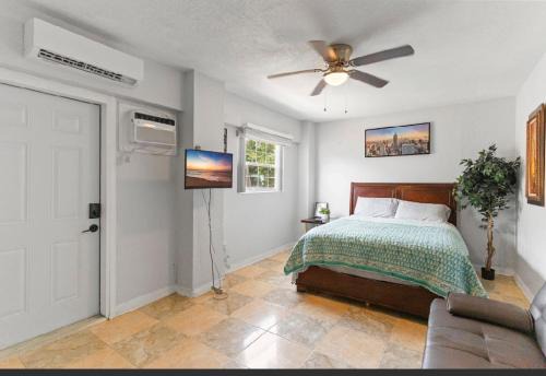 Miami Gardens House | Cozy and comfortable guesthouse