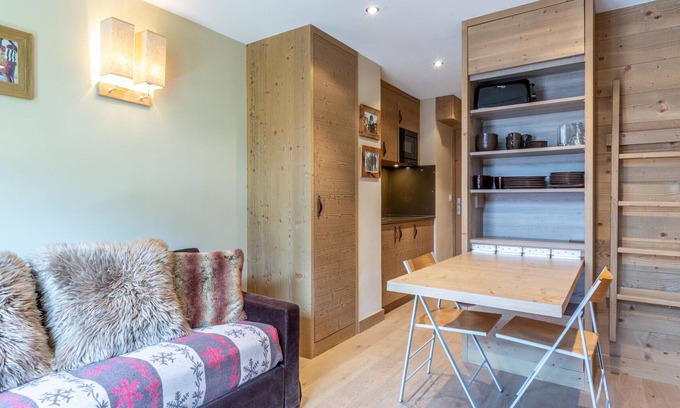 Val-d'Isere Apartment | Cozy and Elegant Studio on the Snowfront, Near Val d'Isère Centre