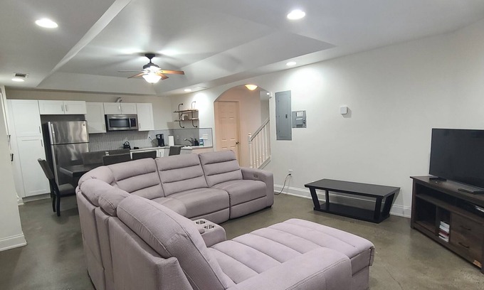 Acworth Apartment | Cozy and Spacious Basement Apartment