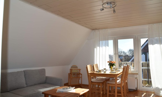 Neßmersiel Apartment | Cozy apartment for up to 4 people in Neßmersiel on the North Sea coast