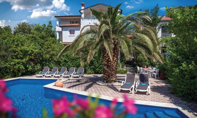 Pjescana Uvala Apartment | Cozy apartment in Pula with WiFi