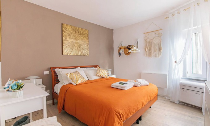 Riomaggiore Apartment | Cozy Apartment Nel borgo antico - quiet and central. LGBTQ+ friendly!