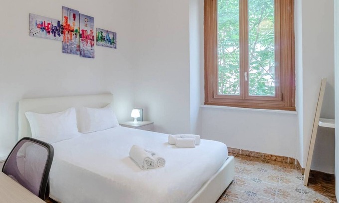 San Salvario Apartment | Cozy apartment perfect for 7 guests is located in the San Salvario district, one of the central districts of Turin, famous for its Art Nouveau and Baroque style buildings. We are in a strategic position: a few meters from the metro station, 4 stops from