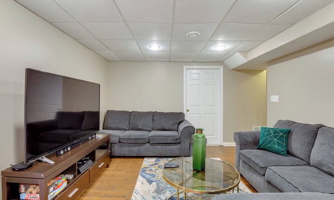 Maryland City Apartment | Cozy Apt in DC Suburbs: 4 Mi to Main St Laurel
