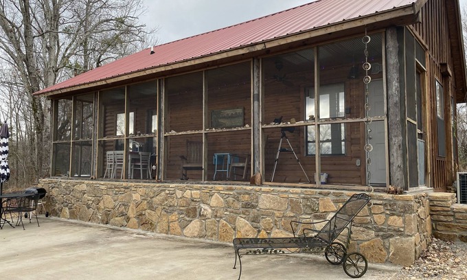Marshall Cabin | Cozy Cabin Close to the Buffalo National River