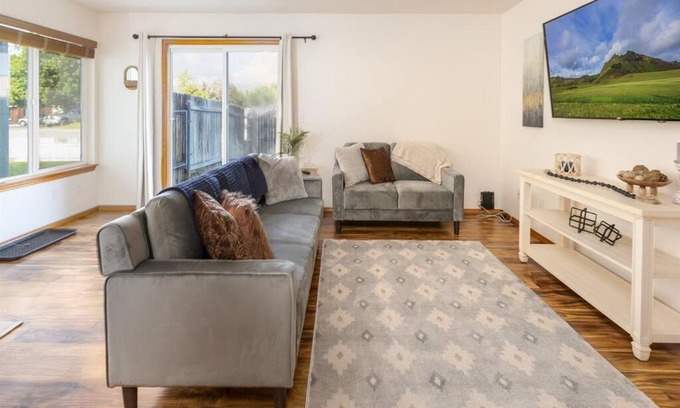 South Boise Village House | Cozy & Centrally Located Downtown Boise Townhome