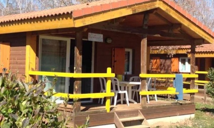 Lempdes-sur-Allagnon Ski Chalet | Cozy chalet with terrace for 4 people