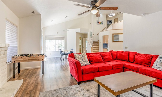 Merced House | Cozy&Cheerful 4BR Home with Pool | Close to Yosemite