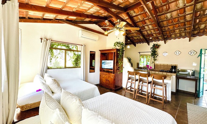 Jimenez Apartment | Cozy, clean & equipped studio at 5 min walking downtown